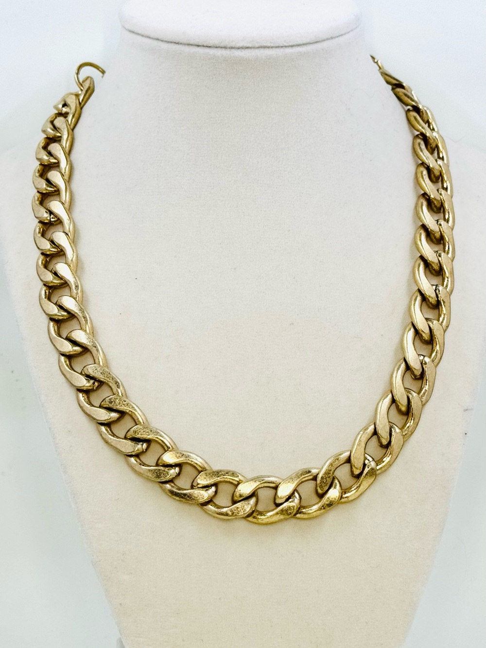 Chunky Heavy Gold Tone Cuban Chain Link Necklace - 20” 14mm